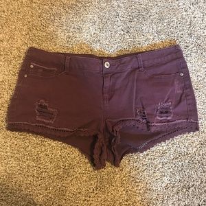 Vanity Distressed Lace Burgundy Jean Shorts Sz 34